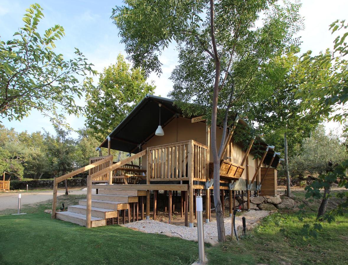 Veragua. Glamping Y Apartamentos Turisticos Вильянуэва-де-ла-Вера Экстерьер фото
